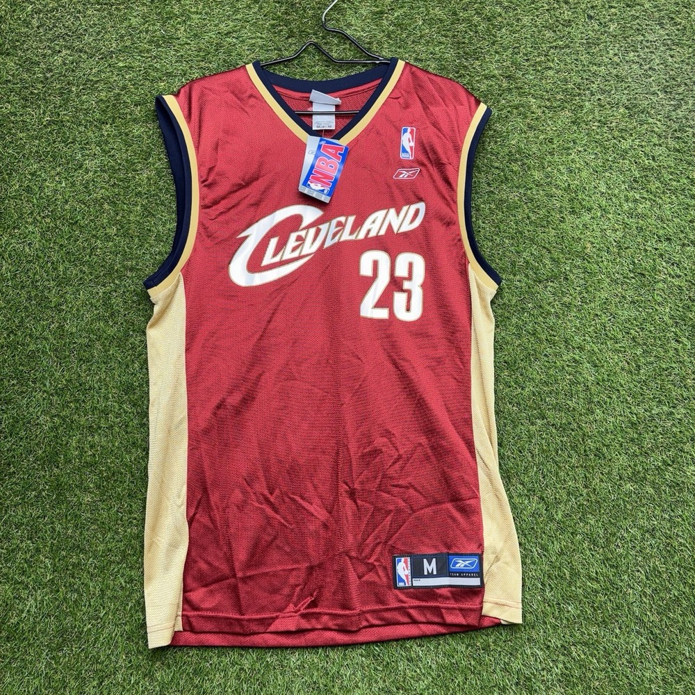 Lebron James #23 Cleveland Cavaliers Jersey Mens Medium NBA Reebok Red NWT